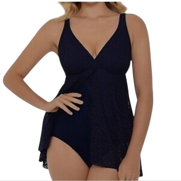 Alisha Levine crocheted overlay 1 piece tankini size 14 - Picture 1 of 13